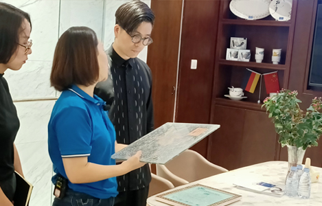 德立開(kāi)放式浴室